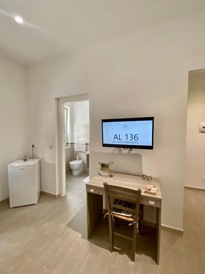 Bed and Breakfast Al 136 Capo dʼOrlando Exterior foto